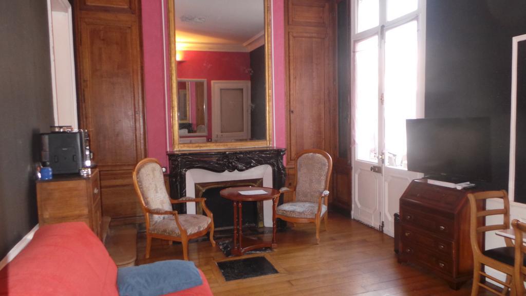 Les Caudalies Appartement Châlons-en-Champagne Kamer foto
